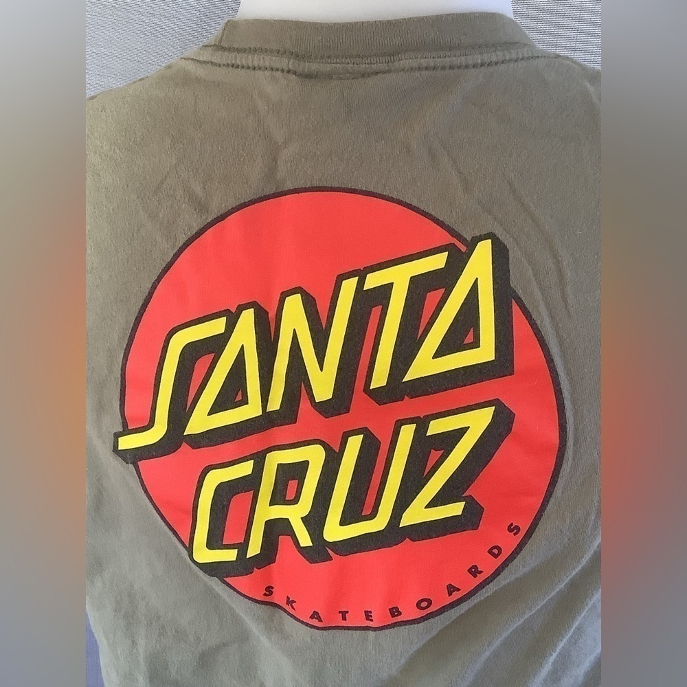 Santa Cruz Logo graphic tee shirt back logo skater vintage earth tones
